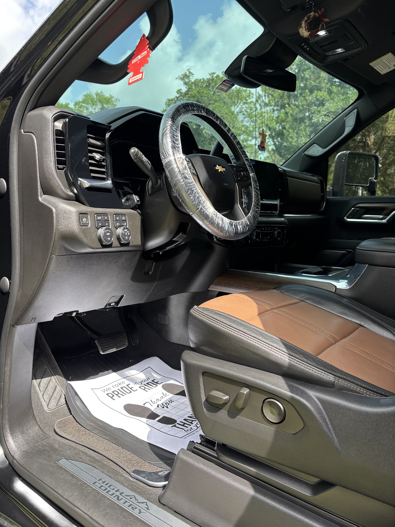 Freshly detailed vehicle by Supreme Clean Mobile Detailing in Ocala